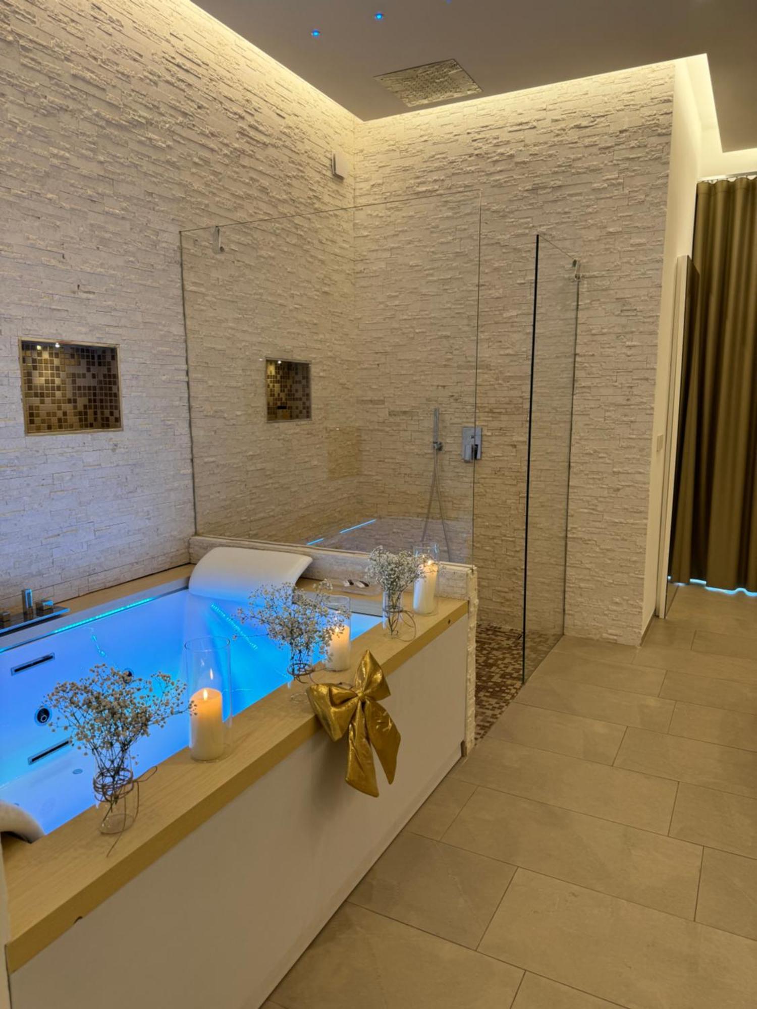 Romantic Suite Monopoli Exterior photo